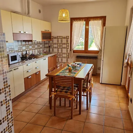 بيت للعطل Matteo's House توري ديل بيناكو